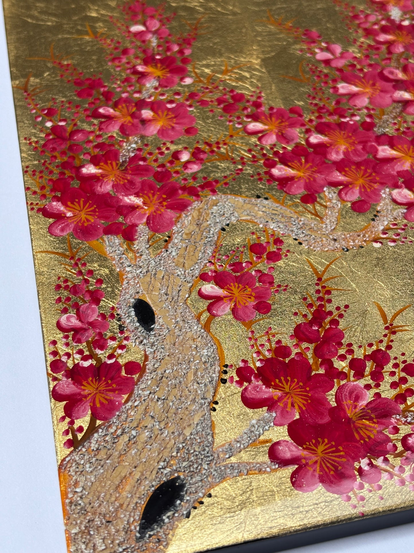 Vietnamese Lacquer Blossom Painting on Gold Leaf Background – Handcrafted Wall Art Inspired by Spring Flowers 20x30cm
