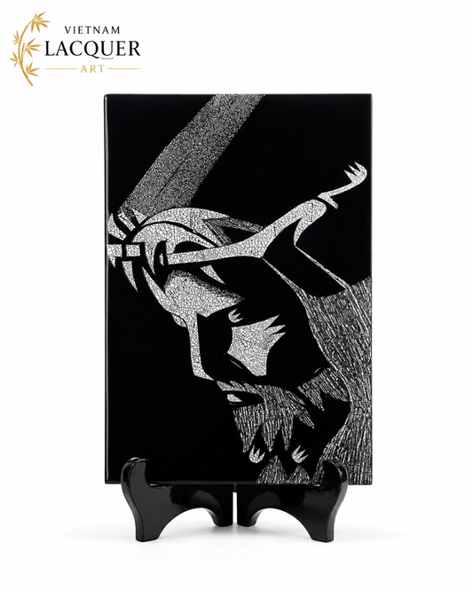 Jesus Christ Lacquer Painting – Handcrafted Vietnamese Sacred Art with Eggshell Inlay (20 x 30 cm)