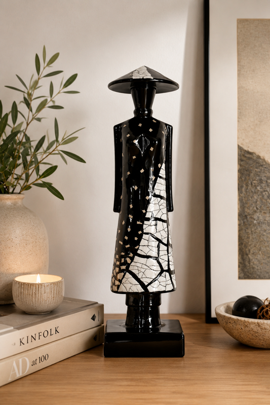 Vietnamese Ao Dai Lacquer Statue 20cm | Elegant Vietnamese Decor