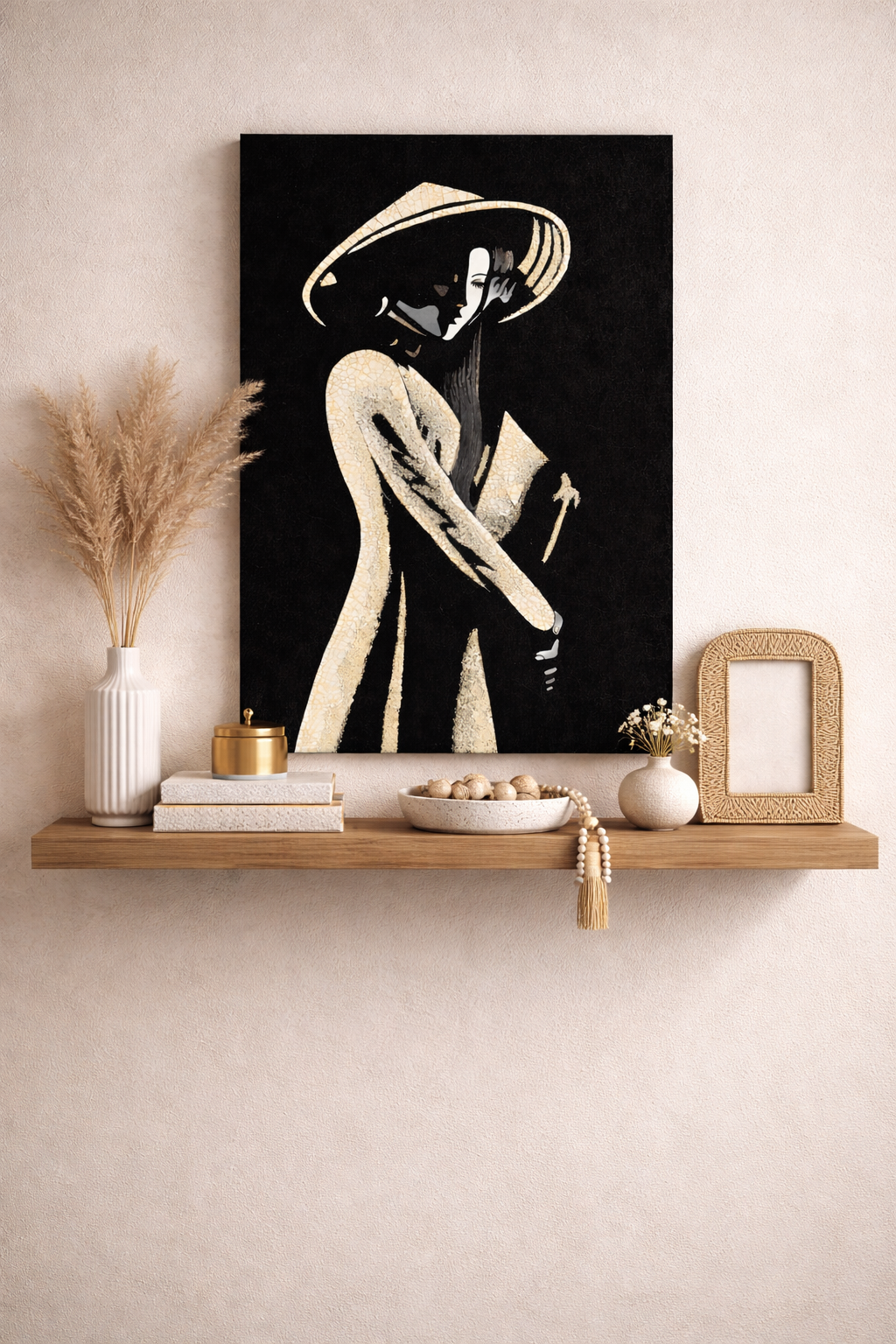 Vietnamese Lacquer Painting – Lady in Áo Dài with Eggshell Inlay 20x30